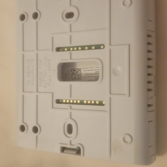 Honeywell Thermostat - Picture 5 of 5